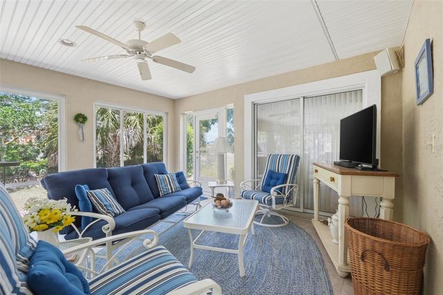 5013 HARBOR HEIGHTS, Lady Lake, FL 32159