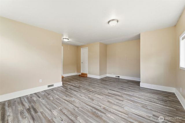 303 Dehaven Street, Milton-freewater, OR 97862