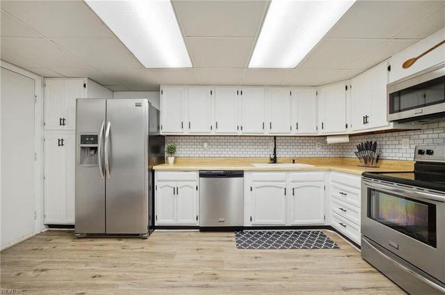 604 Briar CT, Virginia Beach, VA 23462