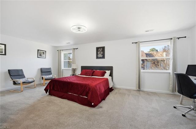 604 Briar CT, Virginia Beach, VA 23462