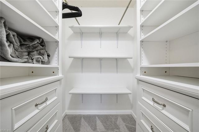 604 Briar CT, Virginia Beach, VA 23462