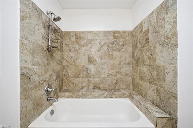 604 Briar CT, Virginia Beach, VA 23462