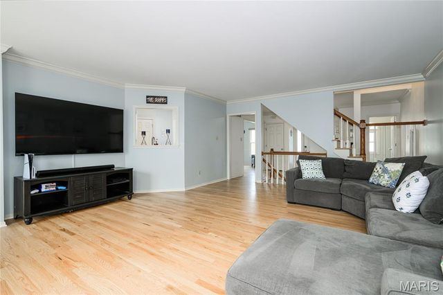 2455 Clayborn Drive, Chesterfield, MO 63017