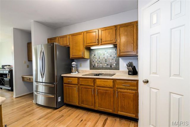 2455 Clayborn Drive, Chesterfield, MO 63017