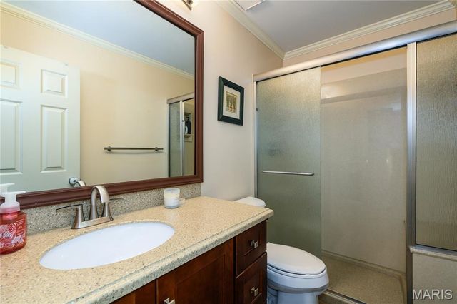 2455 Clayborn Drive, Chesterfield, MO 63017