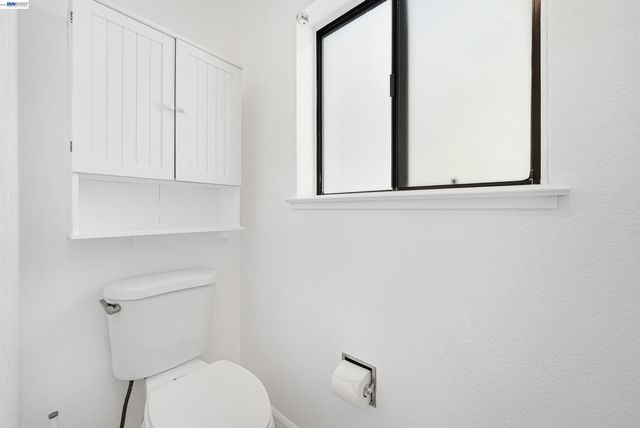 7518 Rosedale Ct, Pleasanton, CA 94588