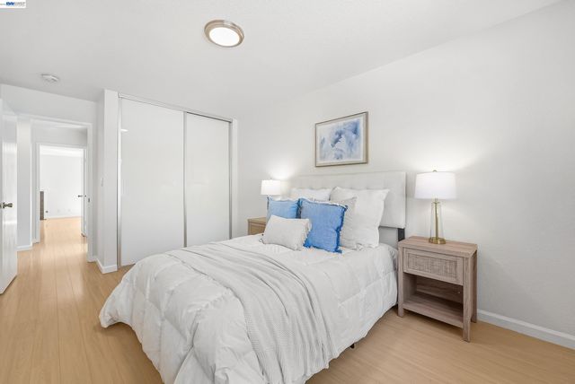 7518 Rosedale Ct, Pleasanton, CA 94588