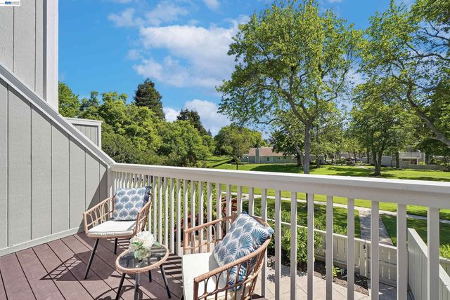 7518 Rosedale Ct, Pleasanton, CA 94588