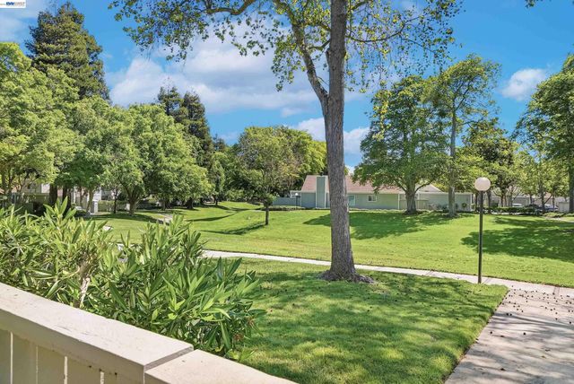 7518 Rosedale Ct, Pleasanton, CA 94588