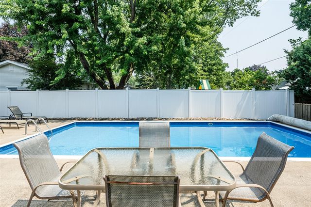 1860 Arcadia Drive, Saint Joseph, MI 49085