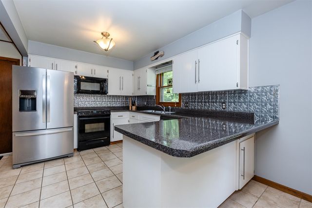 1860 Arcadia Drive, Saint Joseph, MI 49085
