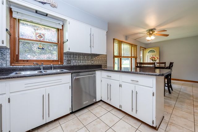 1860 Arcadia Drive, Saint Joseph, MI 49085