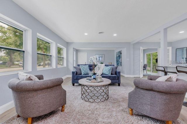 101 S LAKEMONT AVENUE, Winter Park, FL 32792