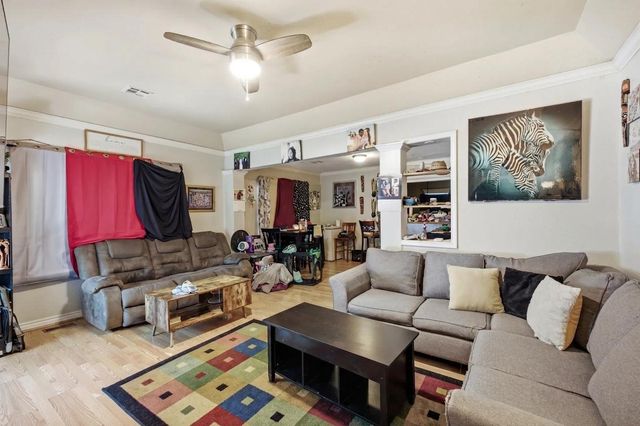 233 E Young Place, Tulsa, OK 74106