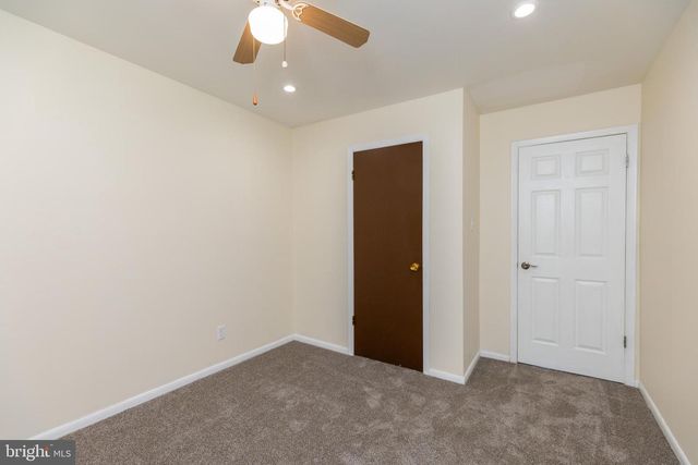 1837 SAW MILL DR, Wilmington, DE 19810