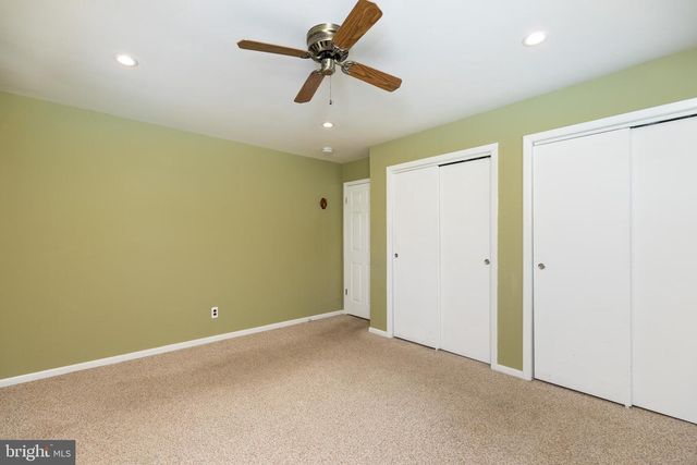 1837 SAW MILL DR, Wilmington, DE 19810