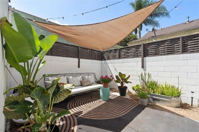 1959 Henderson Avenue, Long Beach, CA 90806