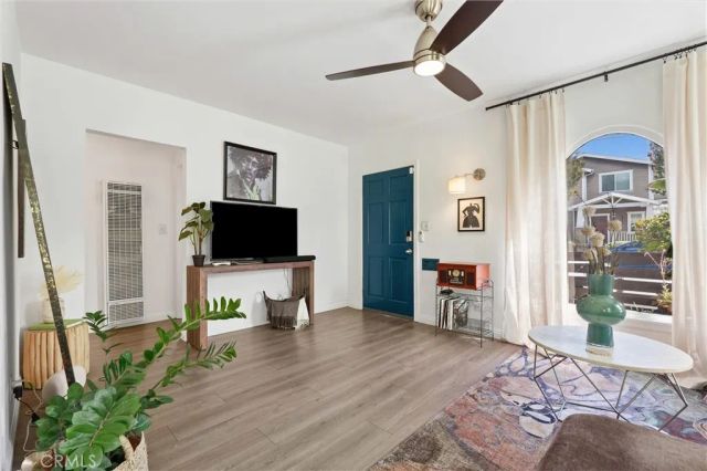 1959 Henderson Avenue, Long Beach, CA 90806