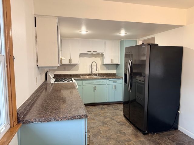 7502 Buffalo Grove Road, Loves Park, IL 61111