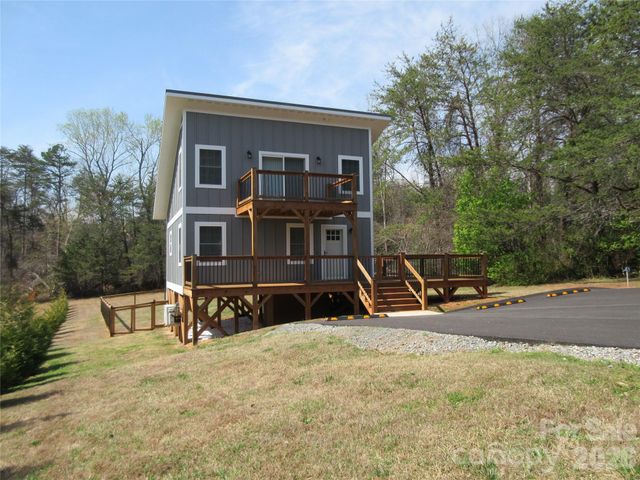 104 Perennial Gardens Lane, Rutherfordton, NC 28139