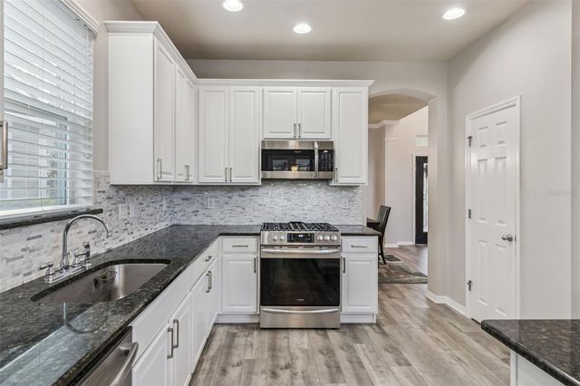 15940 TERNGLADE DRIVE, Lithia, FL 33547