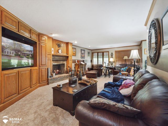 9705 Burning Tree Drive, Grand Blanc, MI 48439