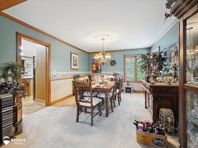 9705 Burning Tree Drive, Grand Blanc, MI 48439