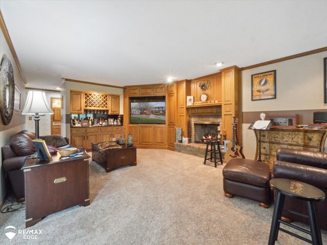 9705 Burning Tree Drive, Grand Blanc, MI 48439