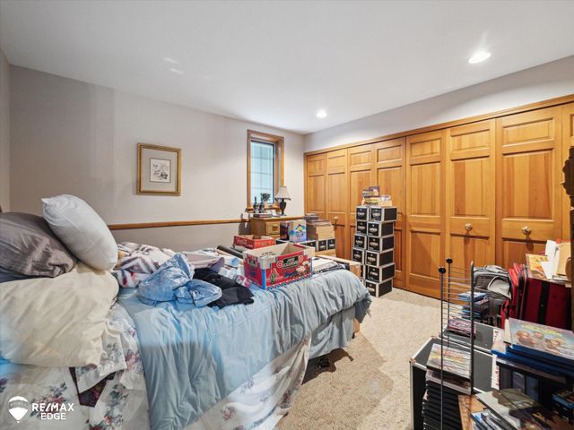 9705 Burning Tree Drive, Grand Blanc, MI 48439