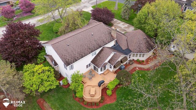 9705 Burning Tree Drive, Grand Blanc, MI 48439
