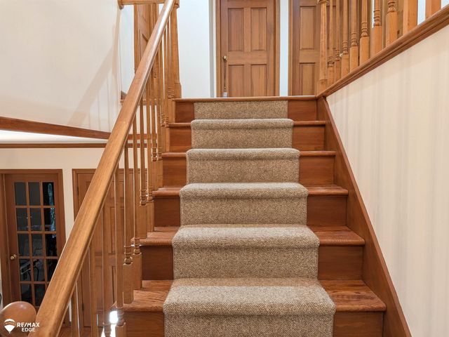 9705 Burning Tree Drive, Grand Blanc, MI 48439
