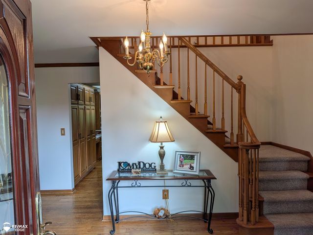 9705 Burning Tree Drive, Grand Blanc, MI 48439