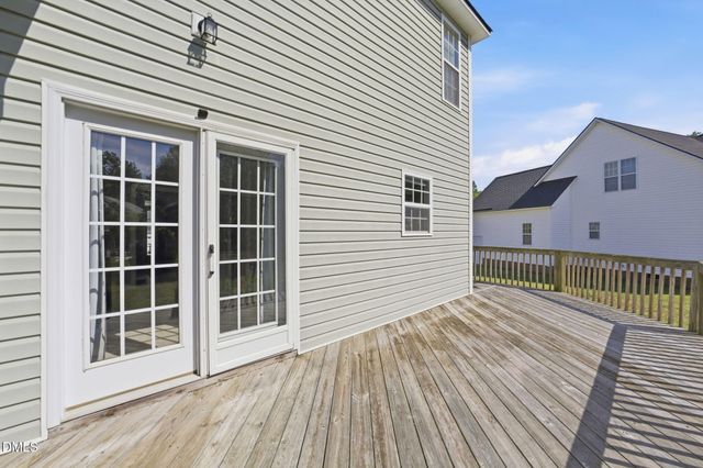 323 Windgate Drive, Clayton, NC 27527