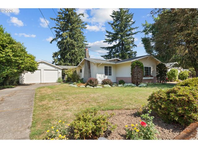 10737 Ne SHAVER St, Portland, OR 97220