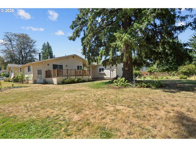 10737 Ne SHAVER St, Portland, OR 97220