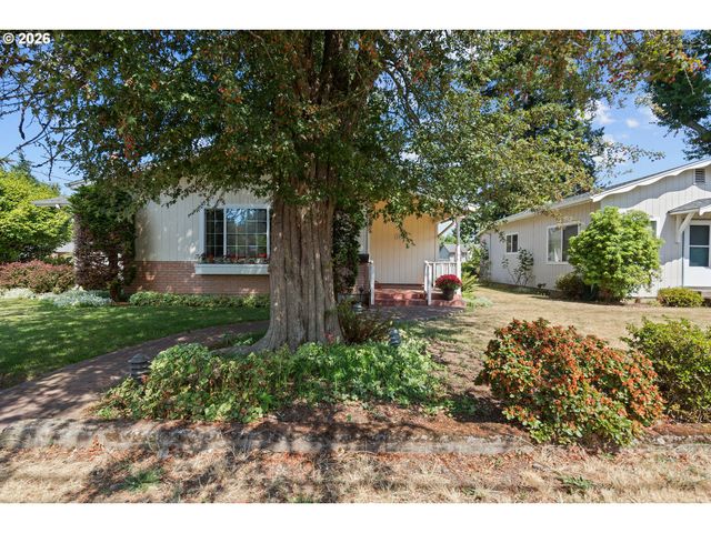 10737 Ne SHAVER St, Portland, OR 97220