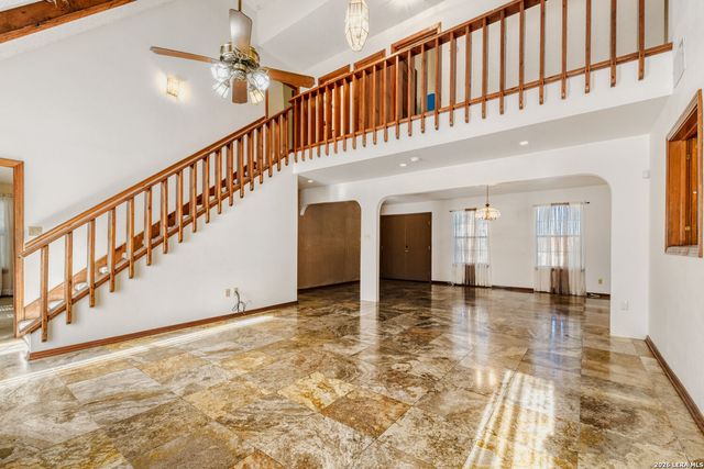 29342 Seabiscuit, Fair Oaks Ranch, TX 78015