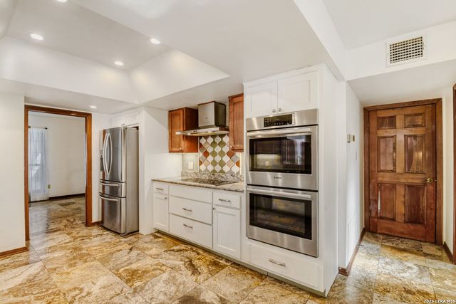29342 Seabiscuit, Fair Oaks Ranch, TX 78015