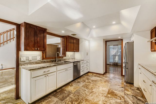 29342 Seabiscuit, Fair Oaks Ranch, TX 78015
