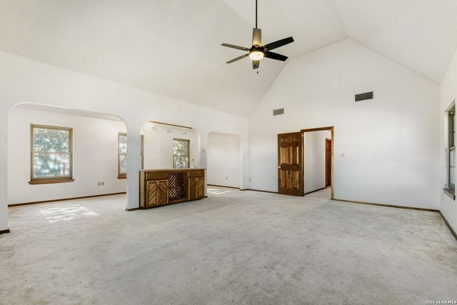 29342 Seabiscuit, Fair Oaks Ranch, TX 78015