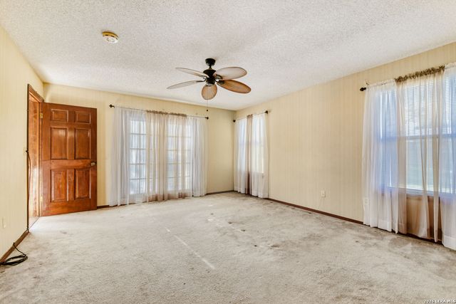 29342 Seabiscuit, Fair Oaks Ranch, TX 78015