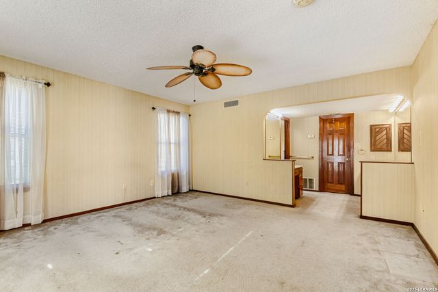 29342 Seabiscuit, Fair Oaks Ranch, TX 78015