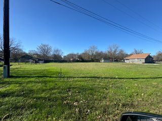 817 SCHUMACHER DR, New Braunfels, TX 78130