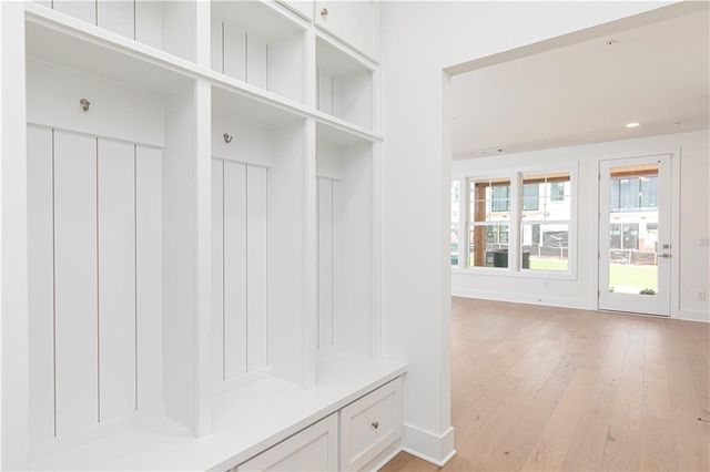 2058 Lanier Grove, Alpharetta, GA 30009