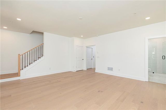 2058 Lanier Grove, Alpharetta, GA 30009