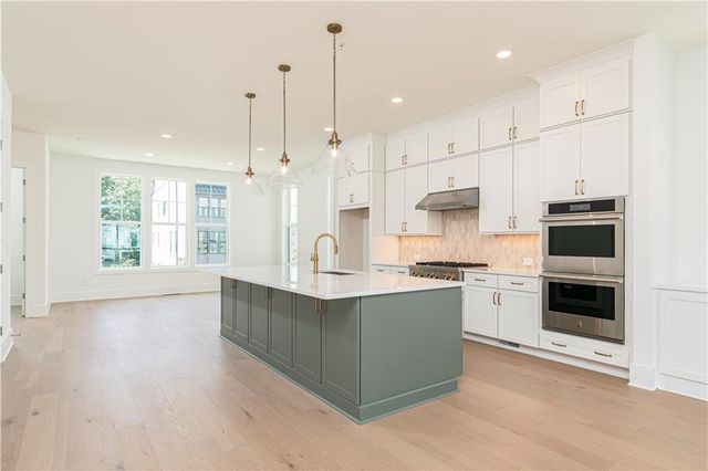 2058 Lanier Grove, Alpharetta, GA 30009