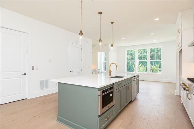 2058 Lanier Grove, Alpharetta, GA 30009