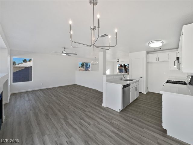 2316 Ultimate Prize Way, North Las Vegas, NV 89032