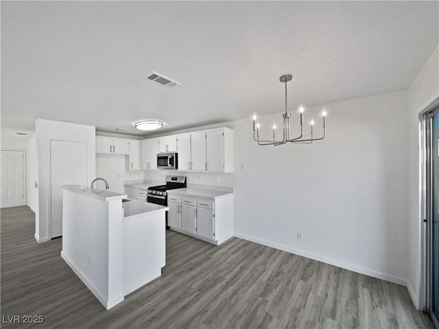 2316 Ultimate Prize Way, North Las Vegas, NV 89032