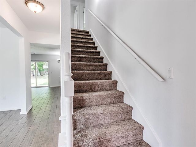 925 N Bradley Avenue, Oklahoma City, OK 73127